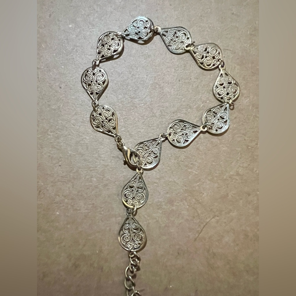 Elegant gold tone Filigree Bracelet